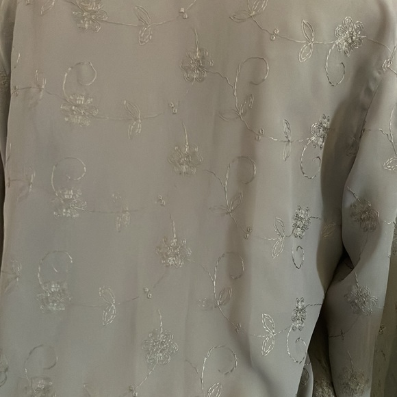 Blouse Villager a Liz Claiborne Company Green Polyester Embroidery floral design - Picture 8 of 10